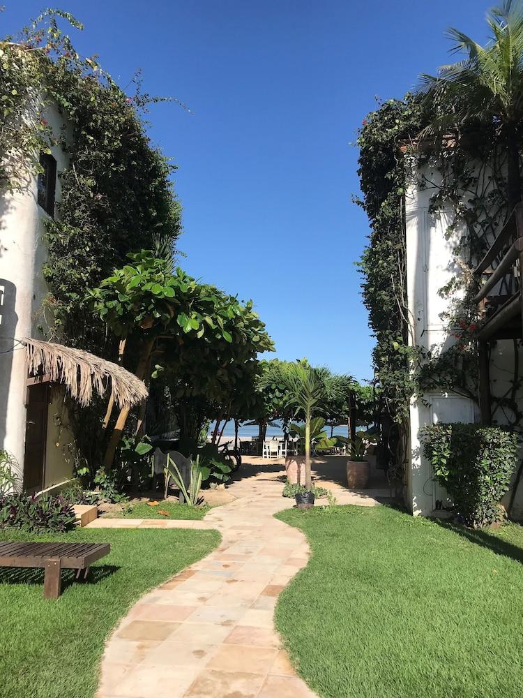 Blue Residence Hotel ジジョーカ・デ・ジェリコアコアラ エクステリア 写真
